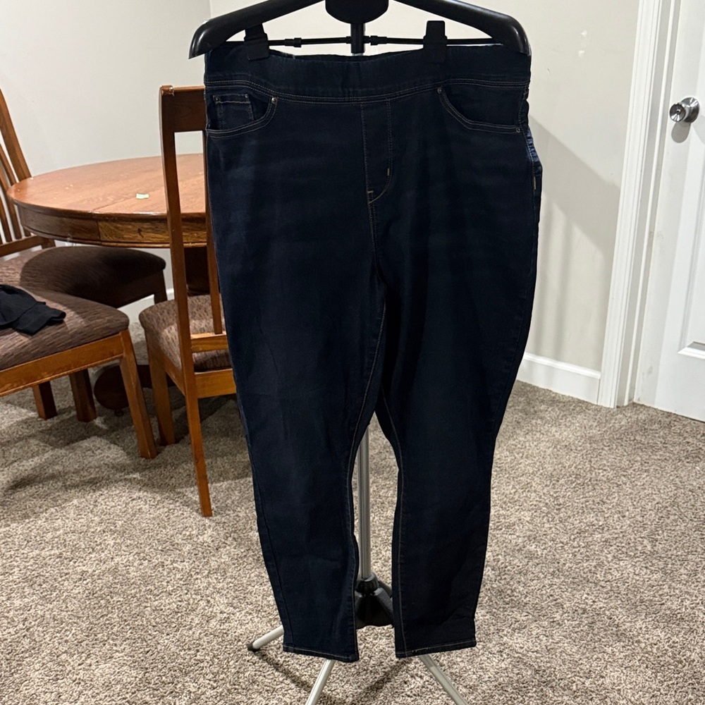 Levi's Signature Deep Blue Jeans